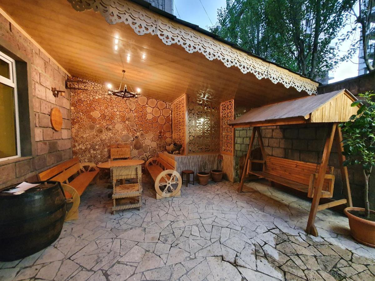 Capsule Hostel In The Old City Of Erivan Dış mekan fotoğraf